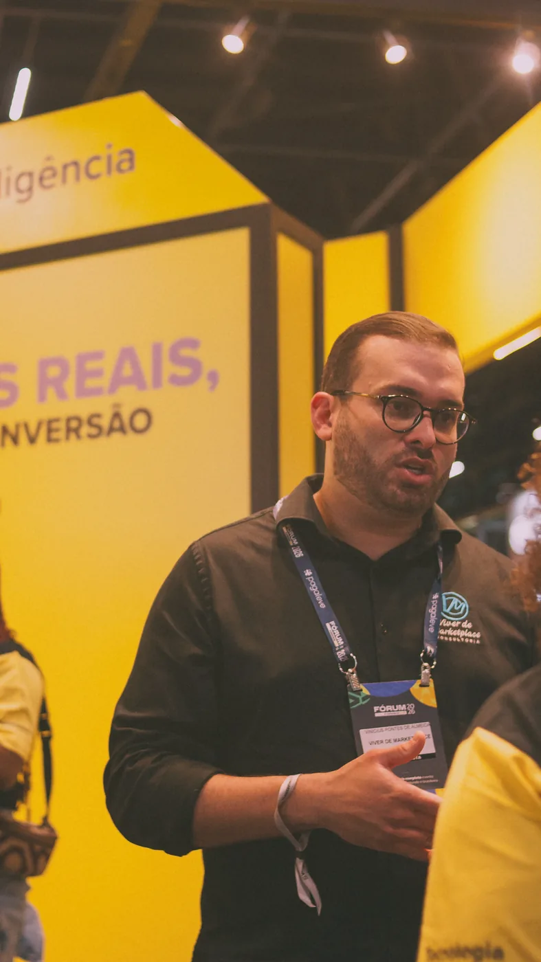 No estande do Mercado Livre, Fórum E-Commerce Brasil 2026