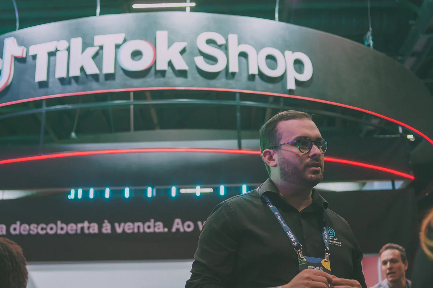 No estande do TikTok Shop, Fórum E-Commerce Brasil 2026